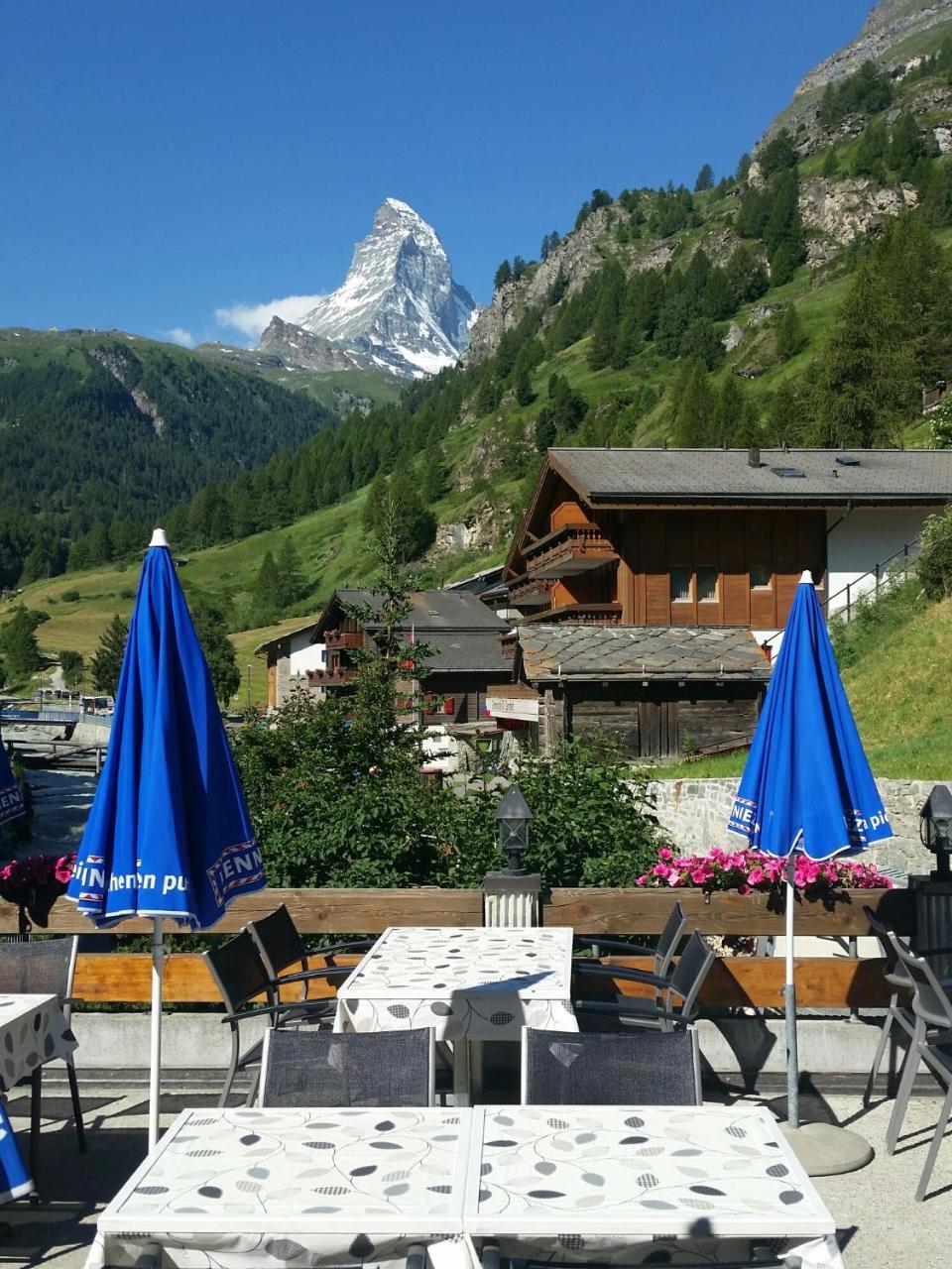 Отель Alpenrose Церматт Экстерьер фото